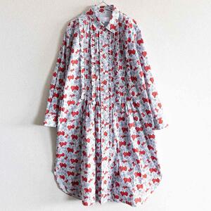 【極美品】Tao COMME des GARCONS 【2023SS/ 総柄 ラッフルデザイン シャツワンピース】S タオ コムデギャルソン 2407484