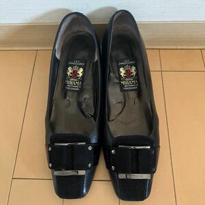 MIHAMA ミハマ スエード ブラック パンプス 24㎝ ヒール3㎝ ローヒール 黒 レザー