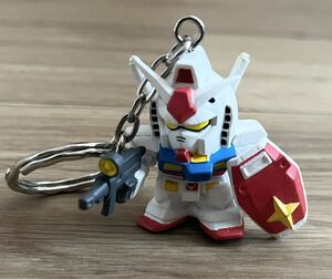 ◆バンプレスト 1999 機動戦士ガンダム RX-78-2 フィギュアキーホルダー マスコット キーホルダー フィギュア　中古