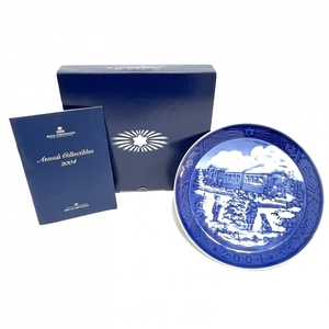 ロイヤルコペンハーゲン【ROYAL COPENHAGEN】Annual Collectible 2004 Christmas Plate クリスマスプレート 皿 17641