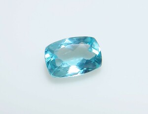 アパタイト　0.78ct ルース　微細なカケ（LA-6299）