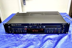 4台入荷　TASCAM/タスカム コンビネーションデッキ　CDプレーヤー/MDレコーダー ★MD-CD1MKⅡ★ 52380Y