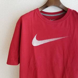 NIKE ナイキ トップス Tシャツ プリント ラウンドネック 文字 ロゴ 半袖 メンズ サイズXL 赤 Xmm18