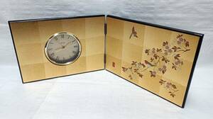 金沢　箔一　金箔花見鳥屏風型漆塗り置時計　美品動作品