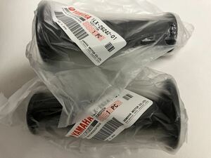 YAMAHA ヤマハ DT125R グリップ左右　1セットハンドルグリップ 純正品　オリジナル　当時物