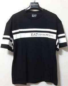 [新品] 12A(12歳) EA7 / ARMANI JUNIOR　白のコントラストボーダーロゴ入り【半袖Tシャツ】◆2024年春夏モデル　男の子用 150cm　◆色：黒