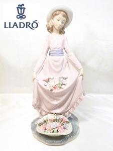 6503[TS]状態良♪◆LLADRO/リヤドロ◆フィギュリン No.5027 『Flowers in the Basket/花のバスケット』 陶器の置物/花いっぱい 花かご