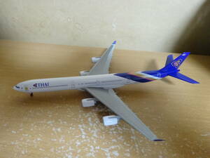 1/400　ドラゴン　タイ国際航空　A340-600