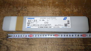 コベルコ●　NC-30 3.2X300mm 2kg プラント　溶接棒　1個．