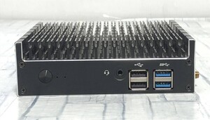 【ジャンク品】小型ファンレスミニPC Skynew K4 本体