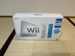 Wii本体　Wii Sports Resortセット