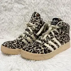 adidas×Jeremy Scott コラボ レオパード しっぽスニーカー