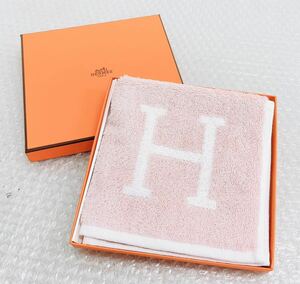 I♪ 未使用 タグ付き 美品 エルメス HERMES アヴァロン 白 ピンク ハンドタオル ハンカチ 箱付き