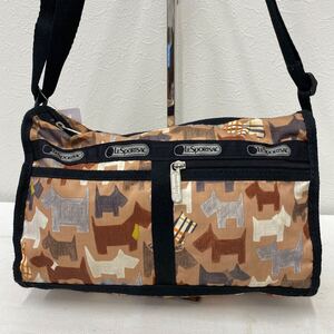 □44−1943 LeSportsac レスポートサック レディース ショルダーバッグ 斜めがけバッグ 犬 イヌ ドッグ 黒 ブラック ブラウン 小さめ ミニ