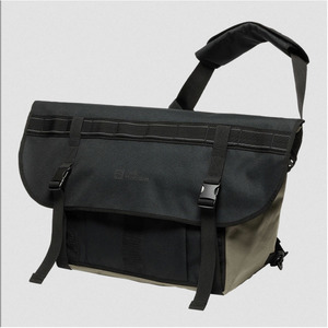 ジャックウルフスキン JP MFL メッセンジャーバッグ ブラック 37×38×28cm #2010921-6000 JP MFL MESSENGER BAG JACK WOLFSKIN 未使用