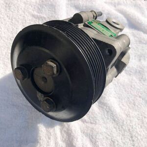 BMW E38 740 E39 540 等Power Steering Pump パワステポンプ2106384