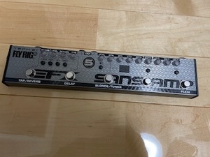 中古 TECH21 テック21 FLY RIG 5 V2 マルチエフェクター ブースター チューナー エフェクトループ ディレイ リバーブ PLEXI SAMSAMP