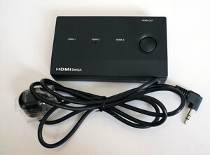 ▲　HDMI切替器　3台のHDMI映像機器をボタン1つで切替　BUFFALO　BSAK302　プレイステーション3やXbox360対応　リモコン無し　▲