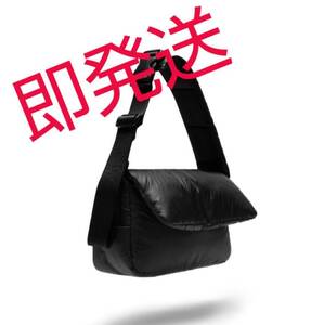 即発送 入手困難 正規 CLESSTE PADDED FLAP HOLIDAY BAG クレスト パデッド フラップ ホリデー バッグ 斜め掛け ショルダー ブラック 鞄 