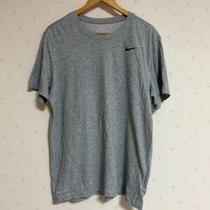 NIKE ナイキ 半袖Tシャツ ワンポイント DRI-FIT Lサイズ グレー