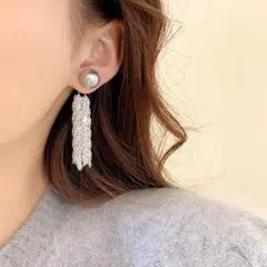 F24* パールバックキャッチピアス　チェーンタッセルピアス2way