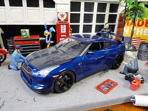 Jada　映画　ワイルドスピード　ダイキャストミニカー　1/24スケール　（ブライアン/ニッサン　GT-R　R35/ネイビー）