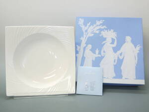 a61 未使用品 ウェッジウッド WEDG WOOD 食器 プレート 陶器 白 スープ皿 パスタ ホワイト 共箱 ETHEREAL101