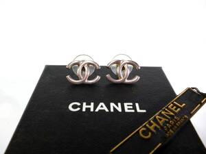 美品★シャネル★ＣＨＡＮＥＬ★ココマーク★ピアス★シルバー★箱・プレート付き