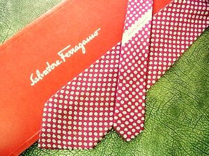 ★良品★3R05415【Ferragamo】フェラガモ「蝶 花 小花 柄」ネクタイ