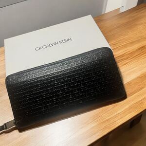 Calvin Klein カルバンクライン ラウンドファスナー 長財布