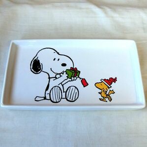 ☆★送料無料!!新品陶器製角皿！スヌーピー クリスマストレイ1 ピーナッツ SNOOPY★☆