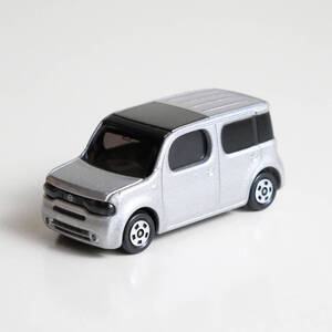 トミカ ニッサン キューブ カラーサンプル NISSAN CUBE ダイヤモンドシルバー ミニカー tomica 日産