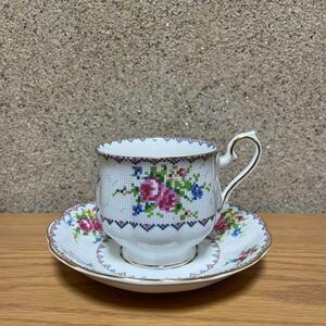 【ROYAL ALBERT】カップ&ソーサー1客 廃盤品 10s〜20s