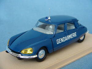 【希少】初期仏エリゴール1/43シトロエンDS21セダン1967年型GENDARMERIEフランス国家憲兵隊ポリスカー紺色・美品/箱付