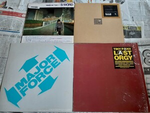 日本のヒップホップラップR&Bテクノ他アナログ(LPミニLP12インチ) 大量78枚まとめて！+おまけ付レコード クラブミュージック HOUSE TECHNO