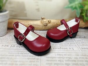 ●ストラップドールシューズ＊レッド＊MDDサイズ【ドール靴の内寸：縦 約6.0cm / 横 約2.5cm】