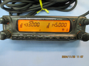 ＩＣＯＭ　ＩＣ−２７００Ｄ　１４４／４３０ＭＨｚ　デュアルバンド　ＦＭ　トランシ−バ−　５０Ｗ/３５Ｗ機　ジャンク