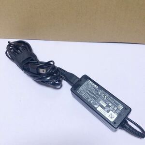 中古東芝 AC ADAPTER PA5192U-1ACA 19V~2.37A dynabook R82 R822 RX82 RZ82 V713 V714 用ACアダプター外径約4.0mm 内径約1.7mm 動作品