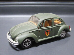 フォルクスワーゲン 1302 JANK品 GAMA-MINI 西ドイツ製 1/43 VOLKSWAGEN 1302 艶消し緑 VW 色灯無傷汚れジャンク品