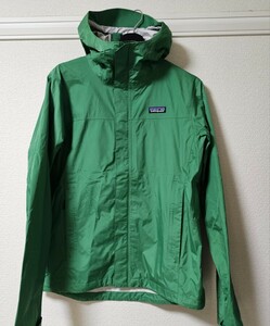 正規品 patagonia　パタゴニア　トレントシェルナイロンパーカー　グリーン　