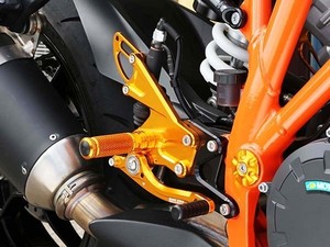 ベビーフェイス　1290 SUPER DUKE R (