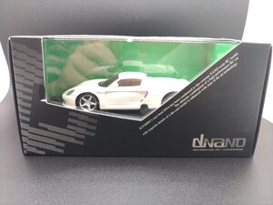 京商 dNaNo ボディ 1/43スケール オートスケールコレクション Porsche Carrera GT ポルシェ カレラ GT ホワイト 開封済み 未走行