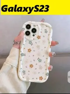 GalaxyS23 小花がかわいい　うねうねケース　可愛い Galaxケー