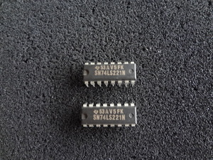 テキサス製　SN74LS221N(DUAL MONOSTABLE MULTIVIBRATORS) ②2個セット