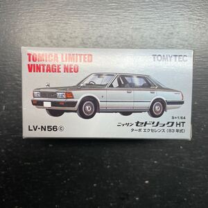 LV-N56c 日産 セドリック ターボエクセレンス（グレー×シルバー） （1/64スケール トミカリミテッドヴィンテージNEO 300588 ）