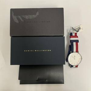 #13681 DANIEL WELLINGTON/ダニエル　ウェリントン/01040013236　付属品有　風防シール有　不動品