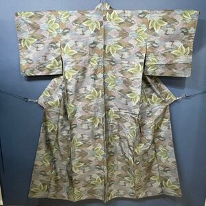 【10356】紬 着物 お洒落 葉 リメイク 素材 材料 和服 和装 普段着 カジュアル 和装コーデ 伝統 オリエンタル トラディショナル 和物