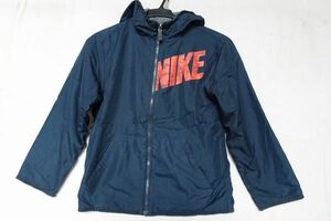 NIKE/ナイキ/ジュニア/リバーシブルジャンパー/前ジップ/ナイロン系素材/マイクロフリース素材/紺/ブルーグレー/S(140)サイズ(12/11R5)