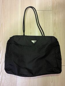 PRADA ナイロン　トートバッグ ブラック ハンドバッグ 鞄【中古】美品