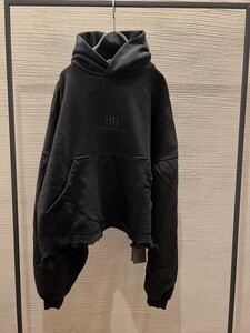 　BALENCIAGA Cropped Hoodie パーカー グランジ　ロゴ バレンシアガ 新作　24aw フーディー　 スウェット　新品